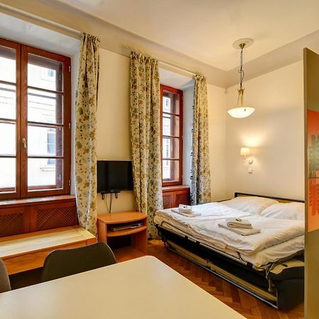 Historic Centre Apartments VIII Praga Exterior foto